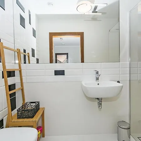 Apartament Czerwony Апартаменты Гданьск