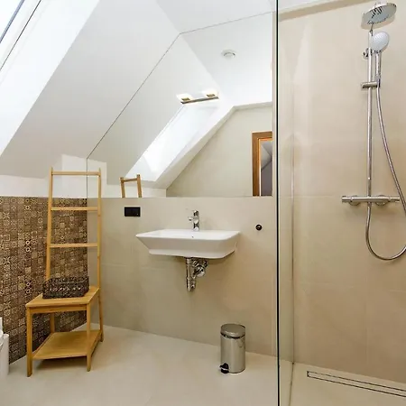 Apartament Czerwony Апартаменты Гданьск